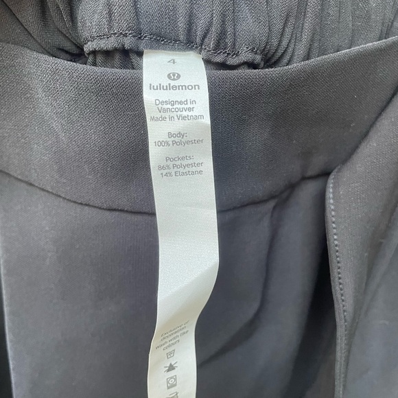 Lululemon Noir Pants High Waist Wide leg, size 4 - Picture 6 of 9